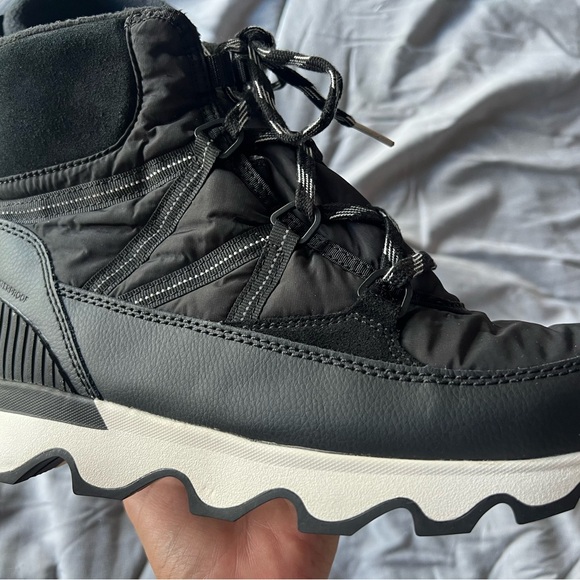 Sorel Kinetic sport sneaker boot NWT size 11 - Picture 4 of 10